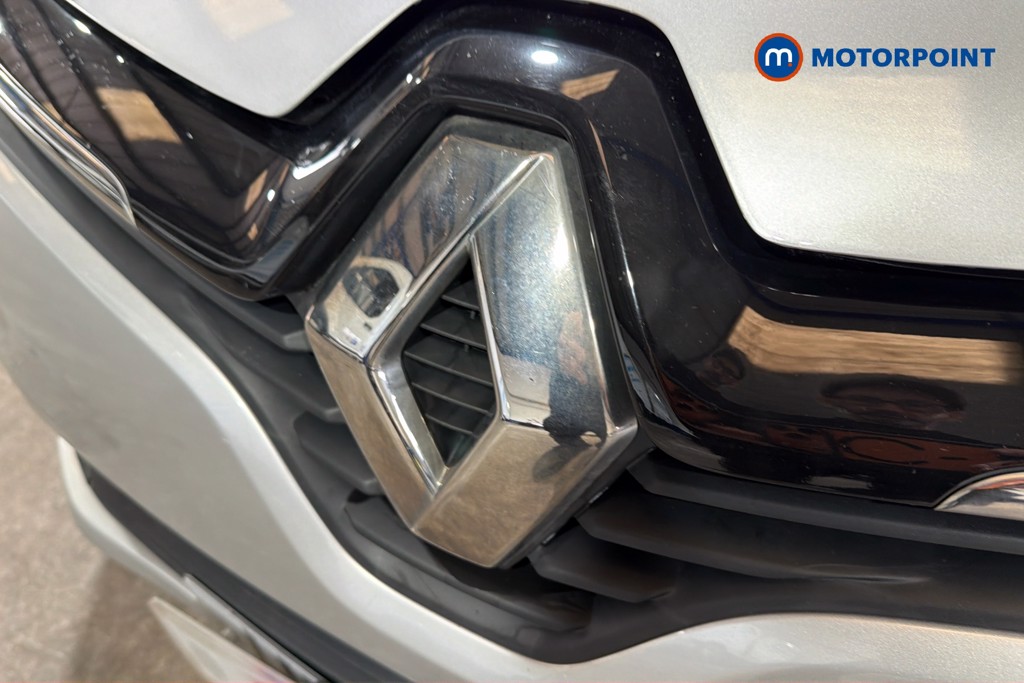 Renault Clio Iconic Manual Petrol Hatchback - Stock Number (1620441) - 45th supplementary image