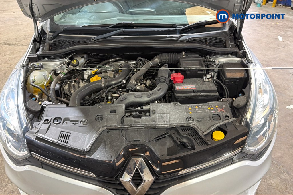 Renault Clio Iconic Manual Petrol Hatchback - Stock Number (1620441) - 51st supplementary image