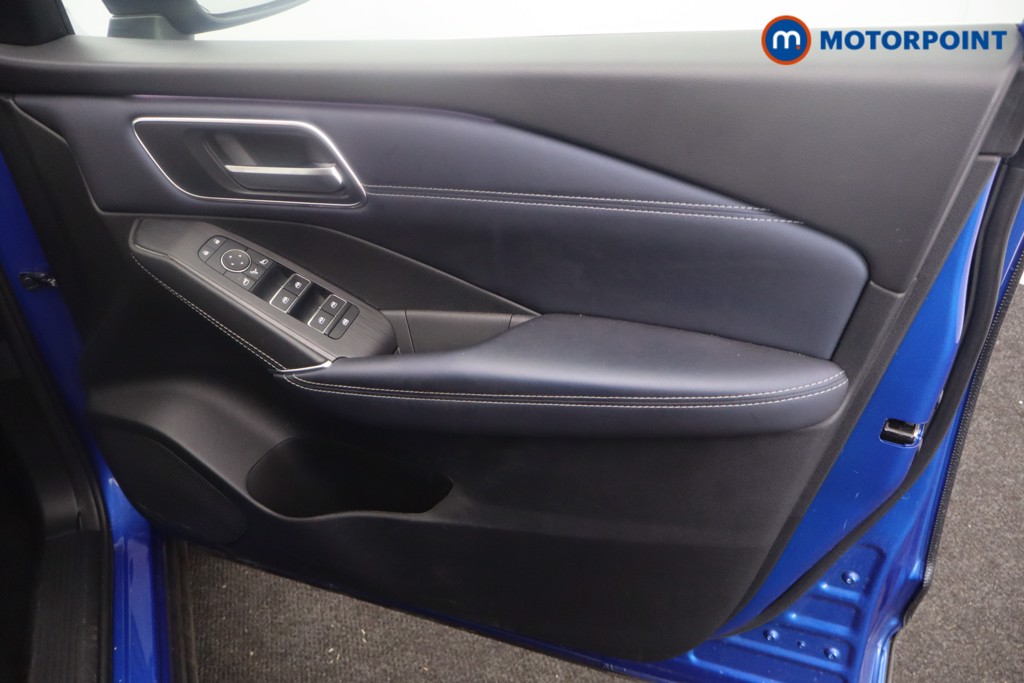 Nissan Qashqai Tekna Automatic Petrol-Electric Hybrid SUV - Stock Number (1623323) - 21st supplementary image
