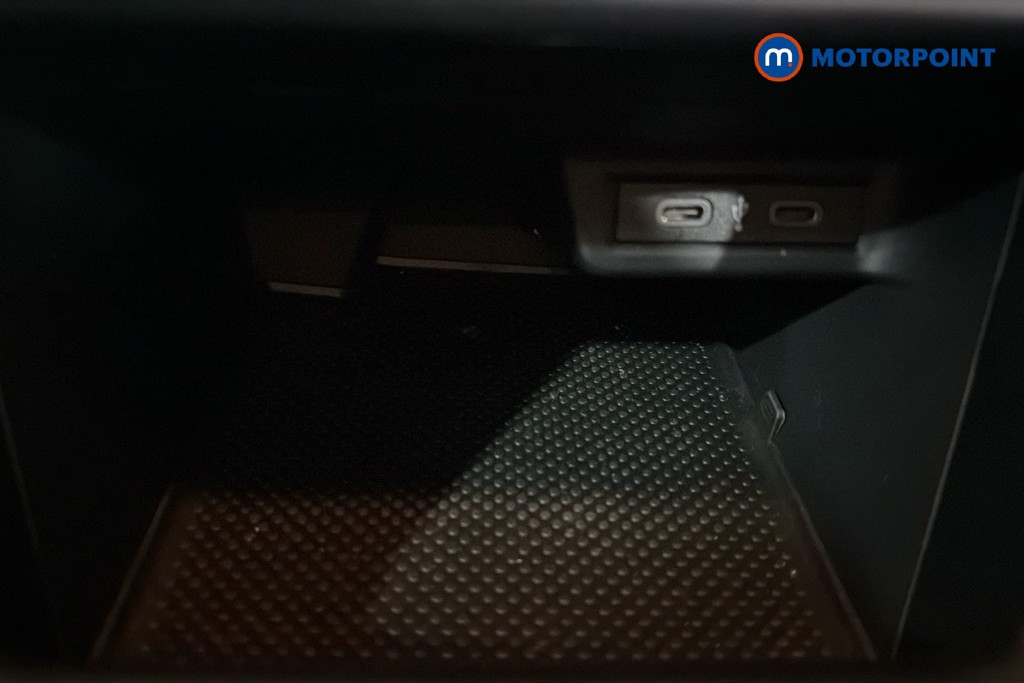 Volkswagen Polo Life Manual Petrol Hatchback - Stock Number (1623346) - 17th supplementary image