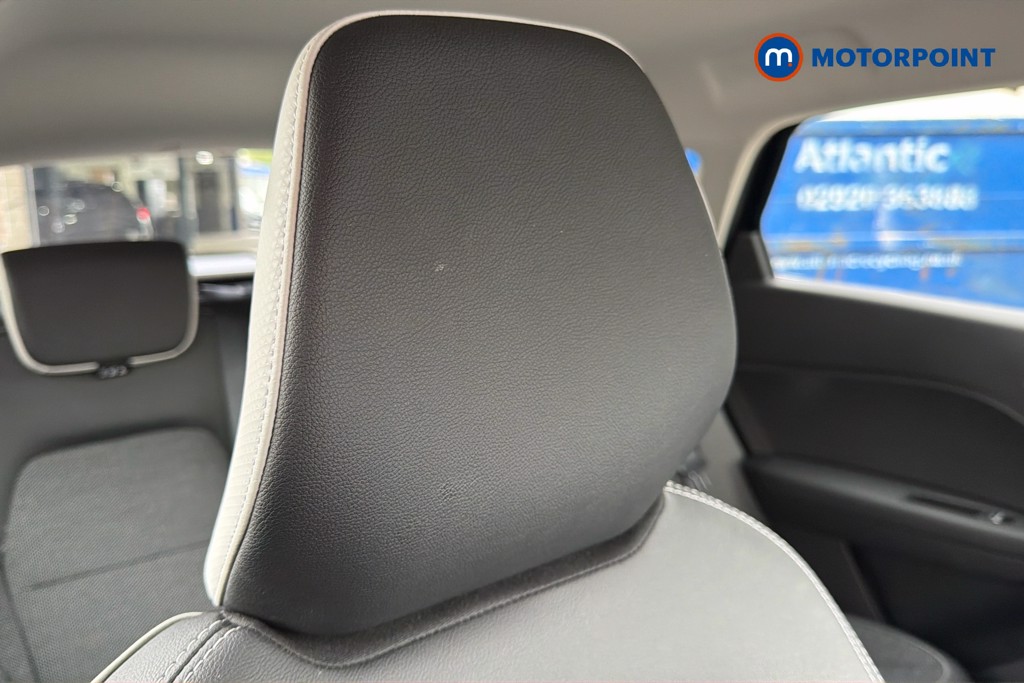 Renault Captur Se Edition Manual Petrol SUV - Stock Number (1624090) - 23rd supplementary image