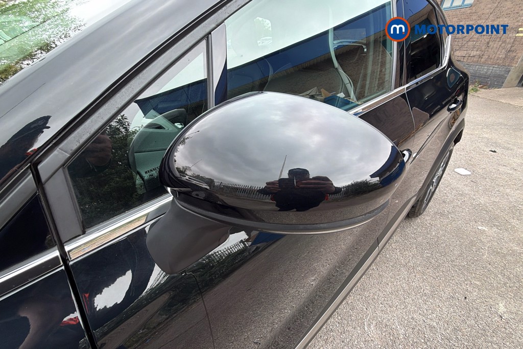 Renault Captur Se Edition Manual Petrol SUV - Stock Number (1624090) - 43rd supplementary image