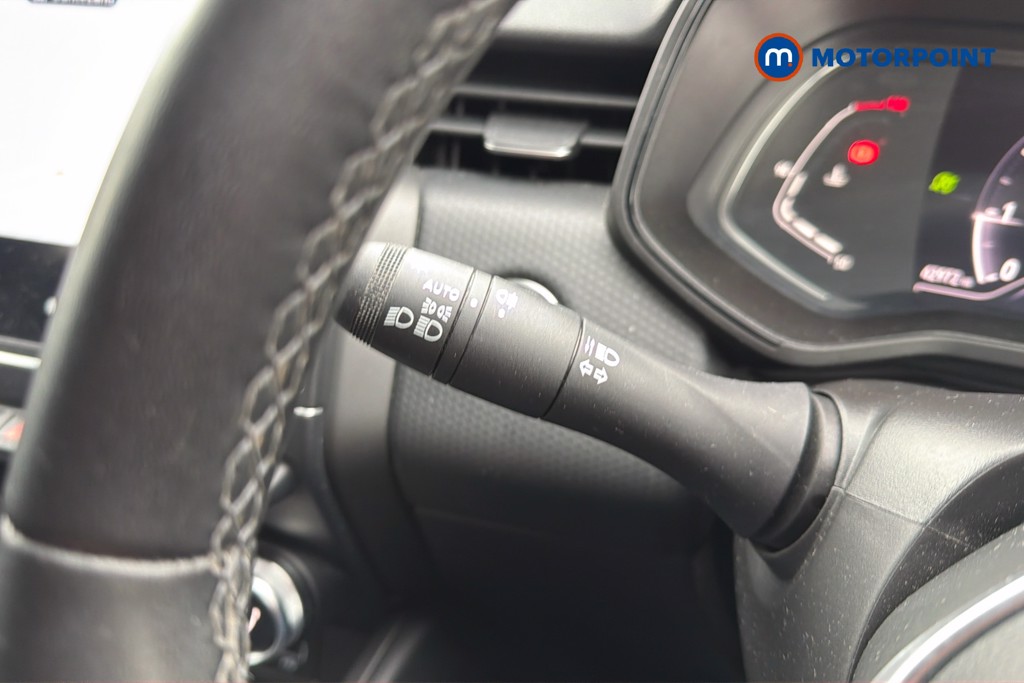 Renault Clio Evolution Manual Petrol Hatchback - Stock Number (1624473) - 18th supplementary image