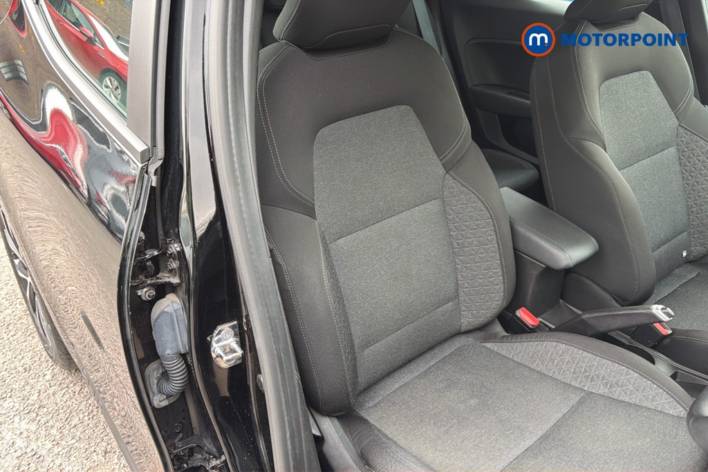 Renault Clio Evolution Manual Petrol Hatchback - Stock Number (1624473) - 22nd supplementary image