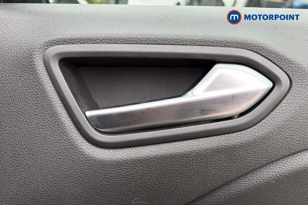 Renault Clio Evolution Manual Petrol Hatchback - Stock Number (1624473) - 42nd supplementary image