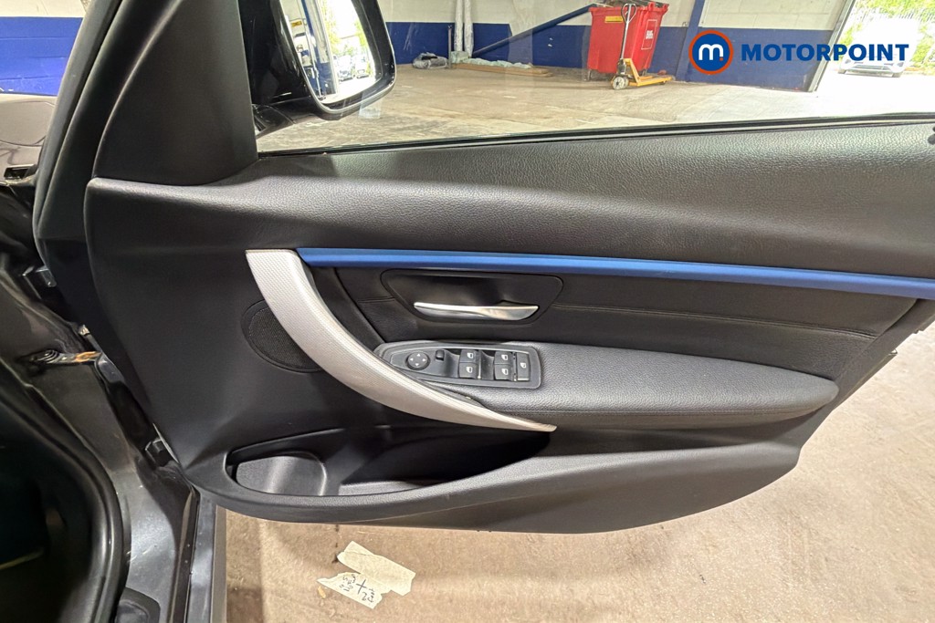BMW 3 Series M Sport Automatic Petrol Estate - Stock Number (1625326) - 19th supplementary image