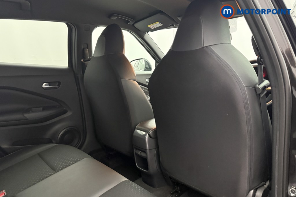 Nissan Juke N-Connecta Automatic Petrol SUV - Stock Number (1626699) - 16th supplementary image