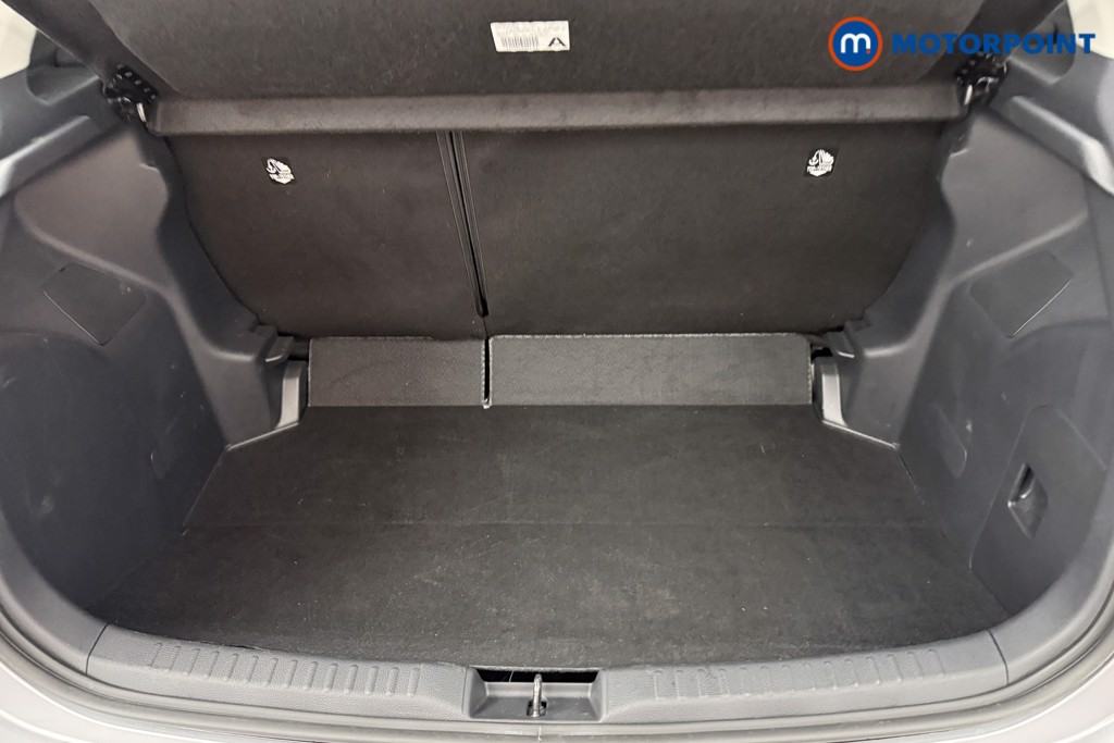 Toyota Yaris Design Automatic Petrol-Electric Hybrid Hatchback - Stock Number (1626707) - 19th supplementary image