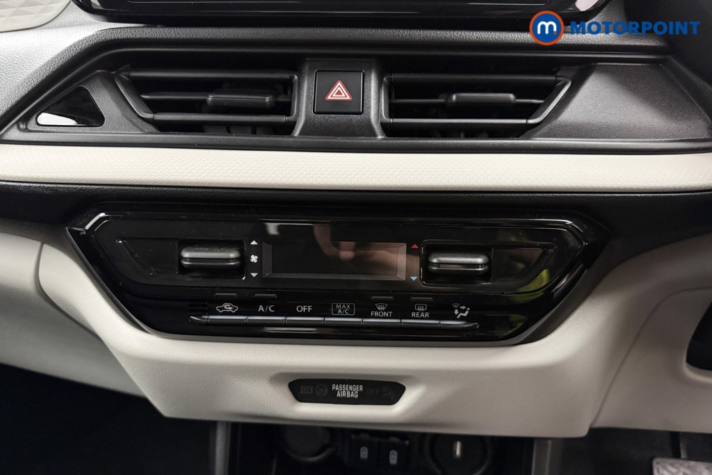 Suzuki Swift Motion Automatic Petrol Hatchback - Stock Number (1626719) - 15th supplementary image