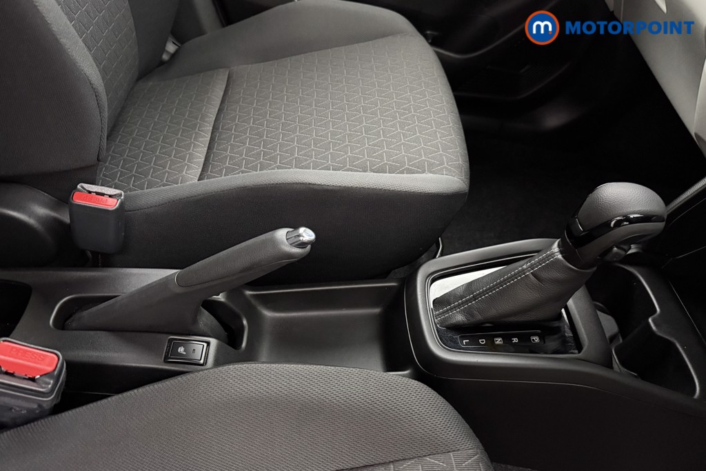 Suzuki Swift Motion Automatic Petrol Hatchback - Stock Number (1626719) - 17th supplementary image