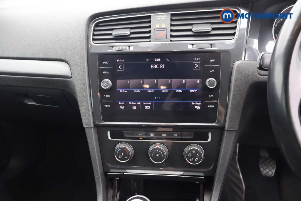 Volkswagen Golf Match Manual Diesel Hatchback - Stock Number (1627014) - 5th supplementary image