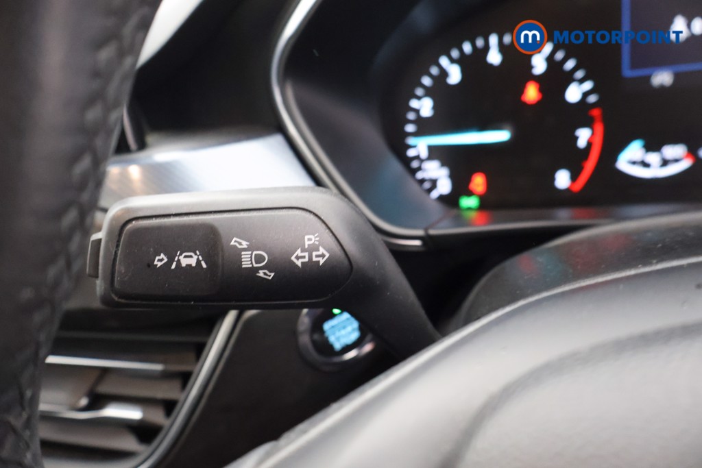 Ford Focus Active X Manual Petrol Estate - Stock Number (1628162) - 5th supplementary image