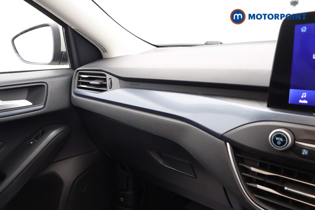 Ford Focus Active X Manual Petrol Estate - Stock Number (1628162) - 9th supplementary image
