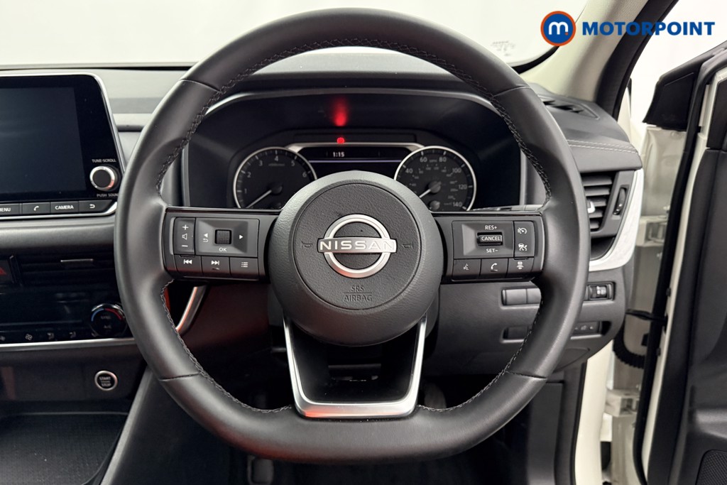 Nissan Qashqai Acenta Premium Manual Petrol SUV - Stock Number (1629037) - 2nd supplementary image