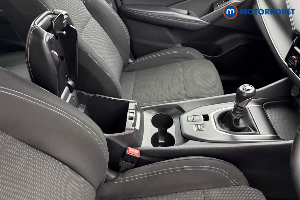 Nissan Qashqai Acenta Premium Manual Petrol SUV - Stock Number (1629037) - 12th supplementary image