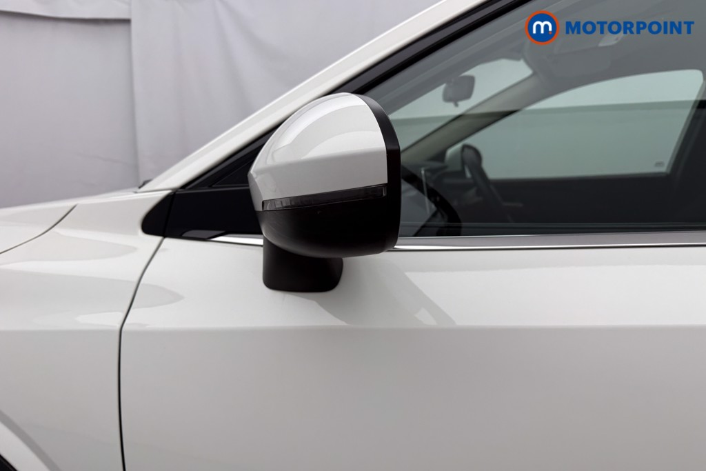 Nissan Qashqai Acenta Premium Manual Petrol SUV - Stock Number (1629037) - 21st supplementary image