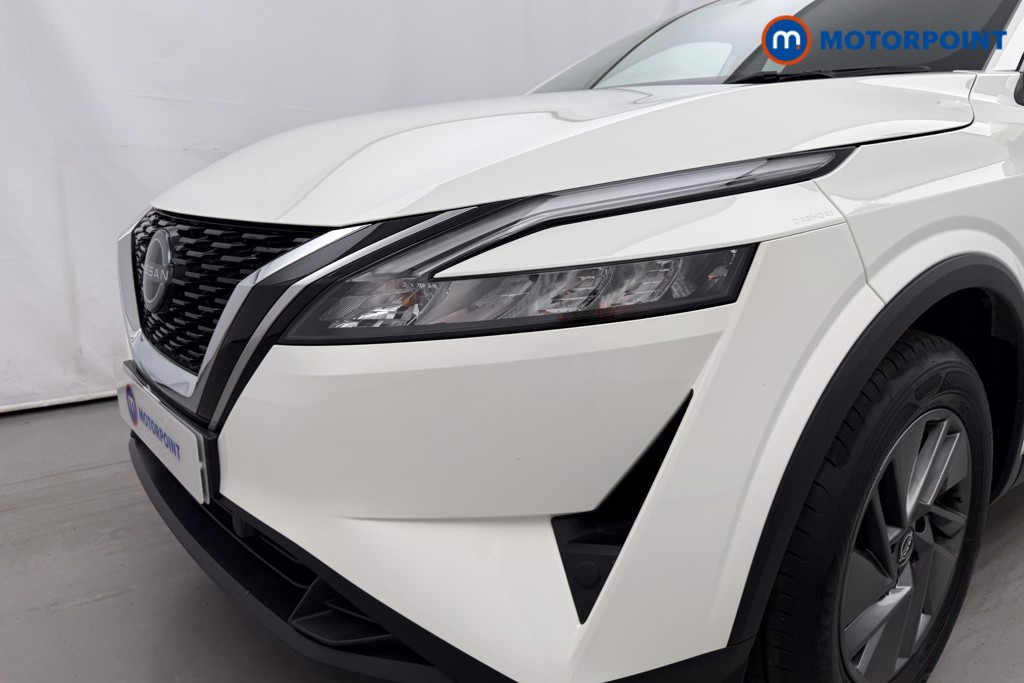 Nissan Qashqai Acenta Premium Manual Petrol SUV - Stock Number (1629037) - 22nd supplementary image