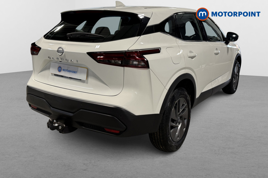 Nissan Qashqai Acenta Premium Manual Petrol SUV - Stock Number (1629037) - Drivers side rear corner