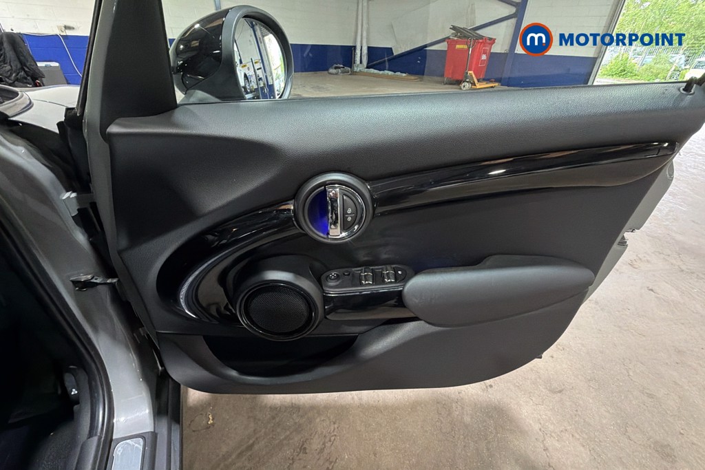 Mini Hatchback Cooper S Classic Automatic Petrol Hatchback - Stock Number (1629056) - 19th supplementary image
