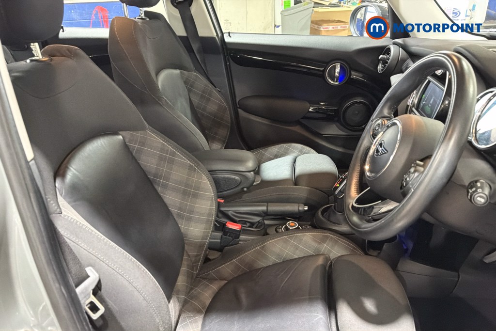 Mini Hatchback Cooper S Classic Automatic Petrol Hatchback - Stock Number (1629056) - 22nd supplementary image