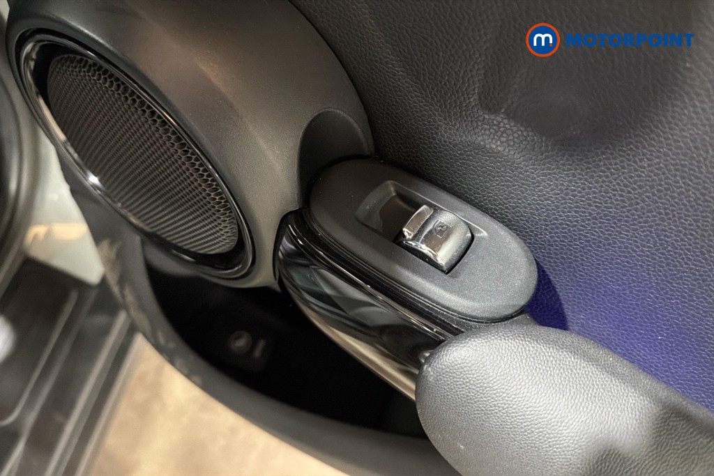 Mini Hatchback Cooper S Classic Automatic Petrol Hatchback - Stock Number (1629056) - 30th supplementary image