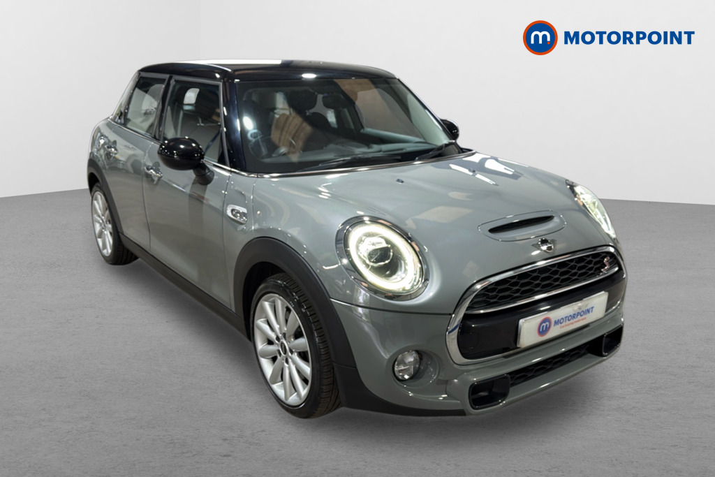 Mini Hatchback Cooper S Classic Automatic Petrol Hatchback - Stock Number (1629056) - Drivers side front corner