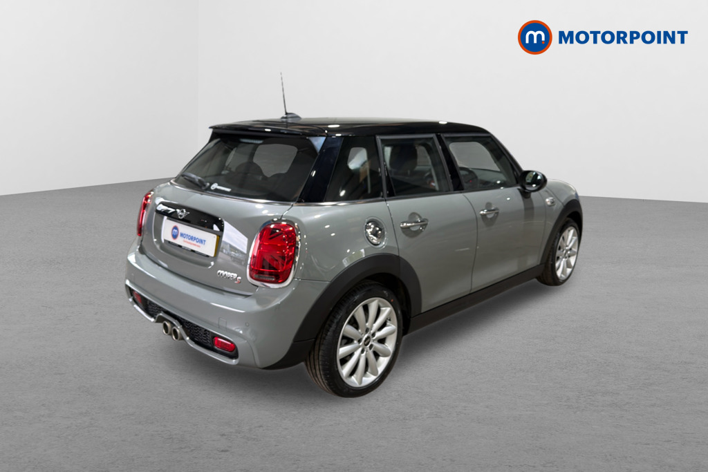 Mini Hatchback Cooper S Classic Automatic Petrol Hatchback - Stock Number (1629056) - Drivers side rear corner