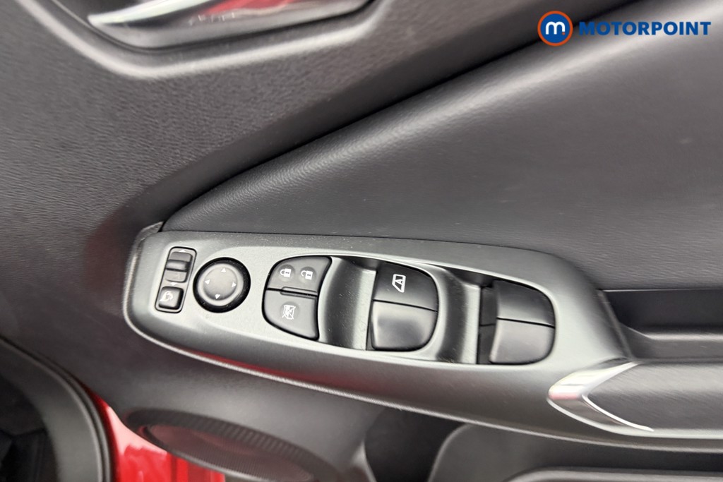 Nissan Juke Acenta Premium Manual Petrol SUV - Stock Number (1629142) - 10th supplementary image