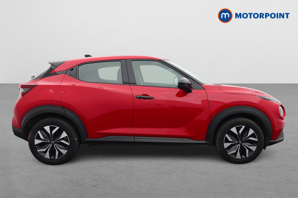 Nissan Juke Acenta Premium Manual Petrol SUV - Stock Number (1629142) - Drivers side