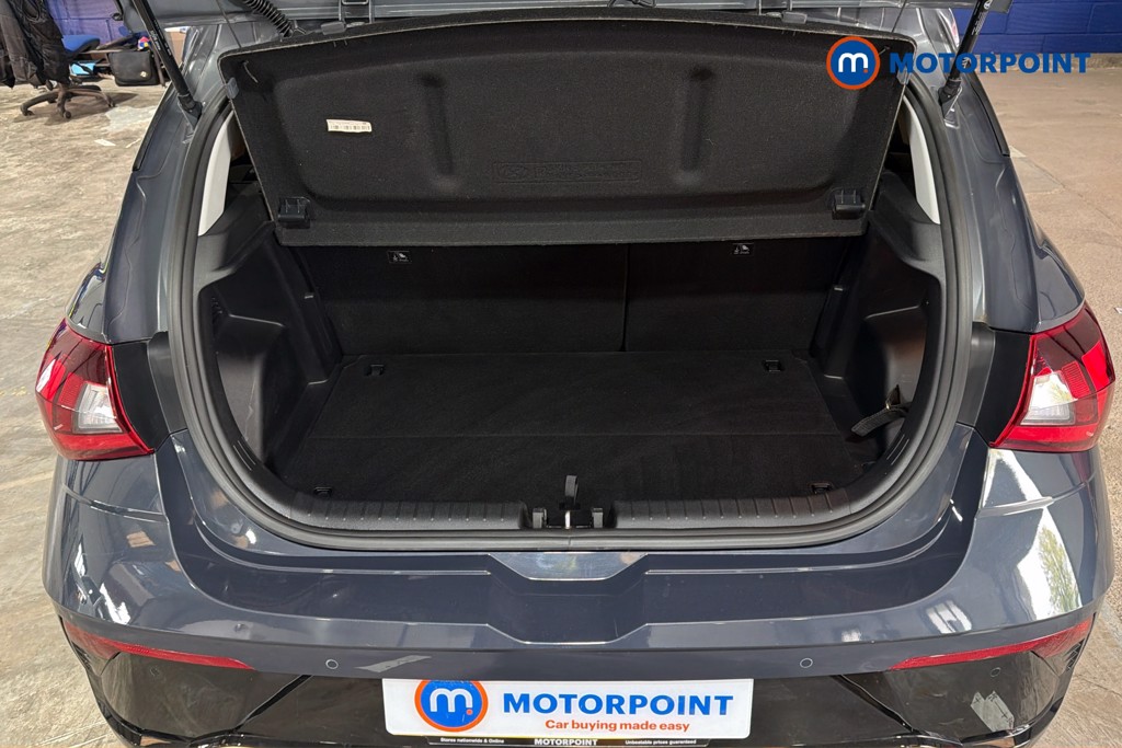 Hyundai I20 Premium Manual Petrol Hatchback - Stock Number (1629279) - 33rd supplementary image