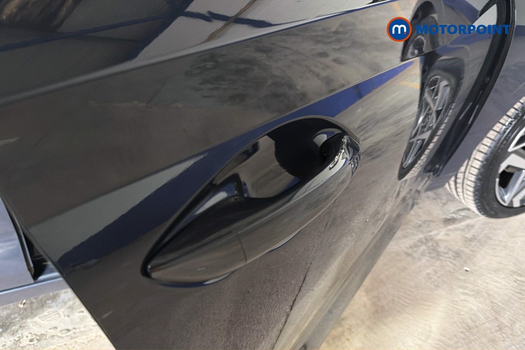 Hyundai I20 Premium Manual Petrol Hatchback - Stock Number (1629279) - 42nd supplementary image
