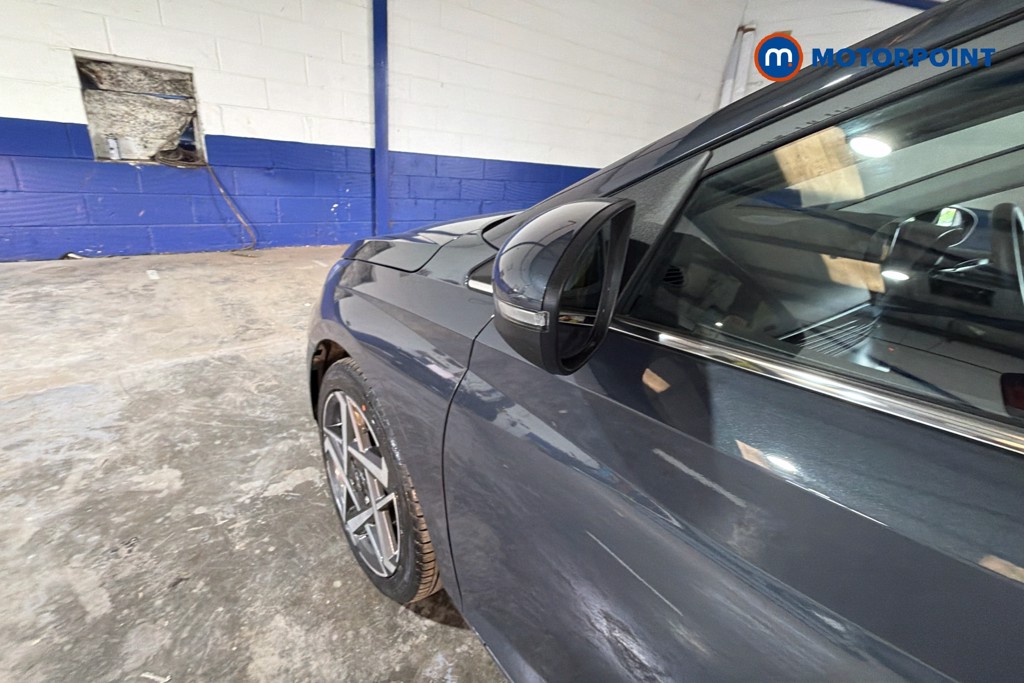 Hyundai I20 Premium Manual Petrol Hatchback - Stock Number (1629279) - 43rd supplementary image