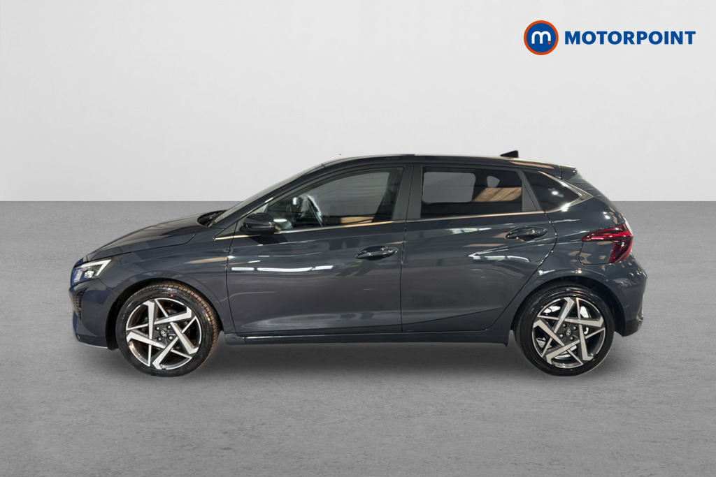 Hyundai I20 Premium Manual Petrol Hatchback - Stock Number (1629279) - Passenger side
