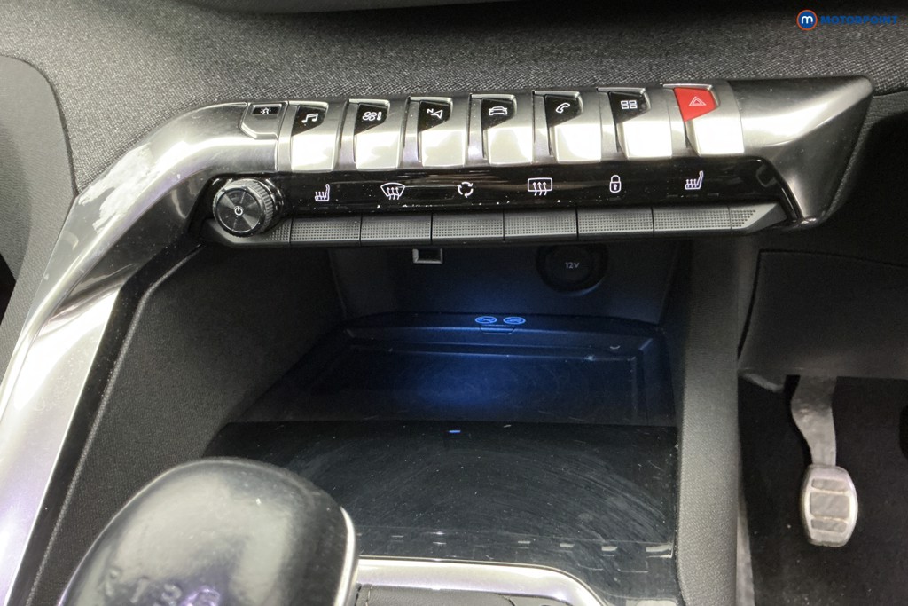Peugeot 3008 Gt Line Premium Manual Diesel SUV - Stock Number (1629751) - 23rd supplementary image
