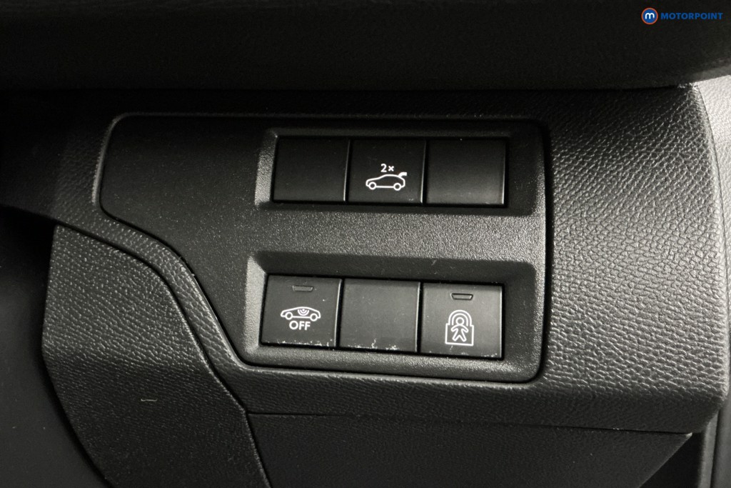 Peugeot 3008 Gt Line Premium Manual Diesel SUV - Stock Number (1629751) - 28th supplementary image