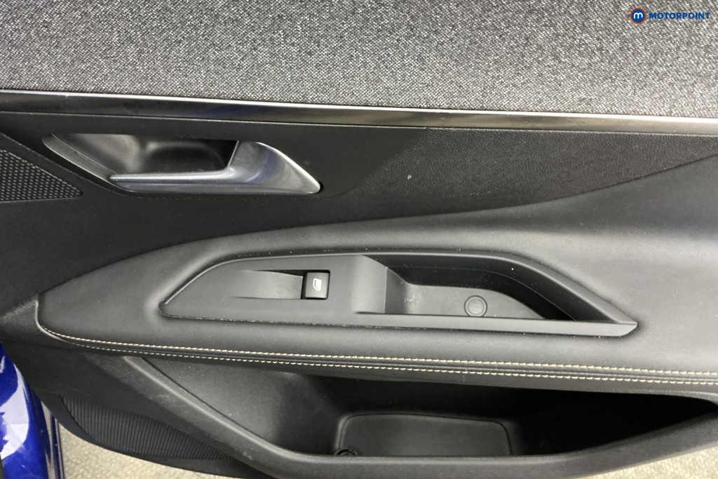 Peugeot 3008 Gt Line Premium Manual Diesel SUV - Stock Number (1629751) - 33rd supplementary image