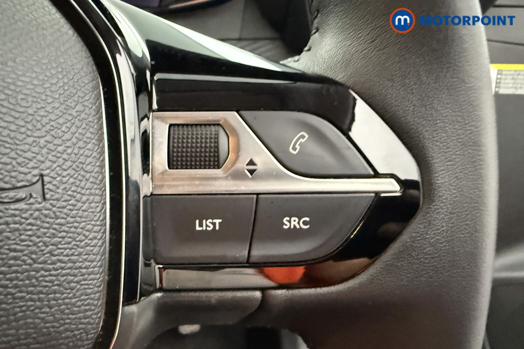 Peugeot 208 Allure Manual Petrol Hatchback - Stock Number (1630119) - 4th supplementary image