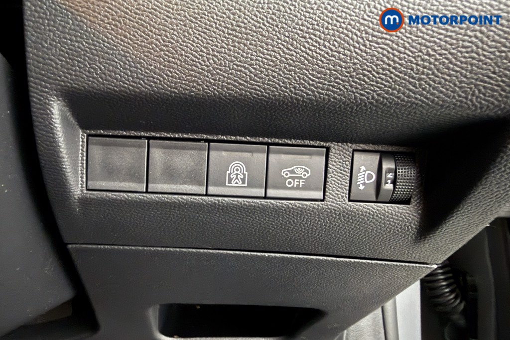 Peugeot 208 Allure Manual Petrol Hatchback - Stock Number (1630119) - 5th supplementary image