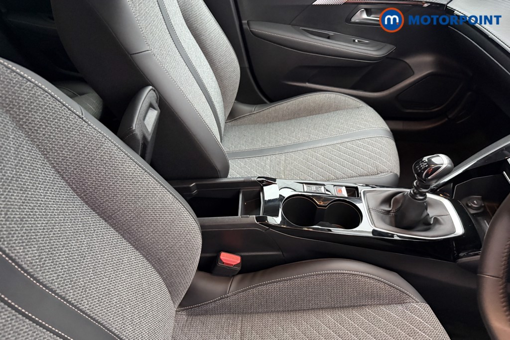 Peugeot 208 Allure Manual Petrol Hatchback - Stock Number (1630119) - 12th supplementary image