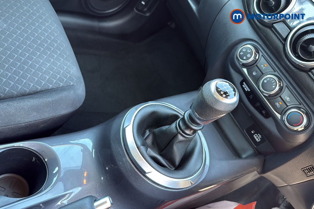 Nissan Juke Acenta Manual Petrol SUV - Stock Number (1630815) - 15th supplementary image
