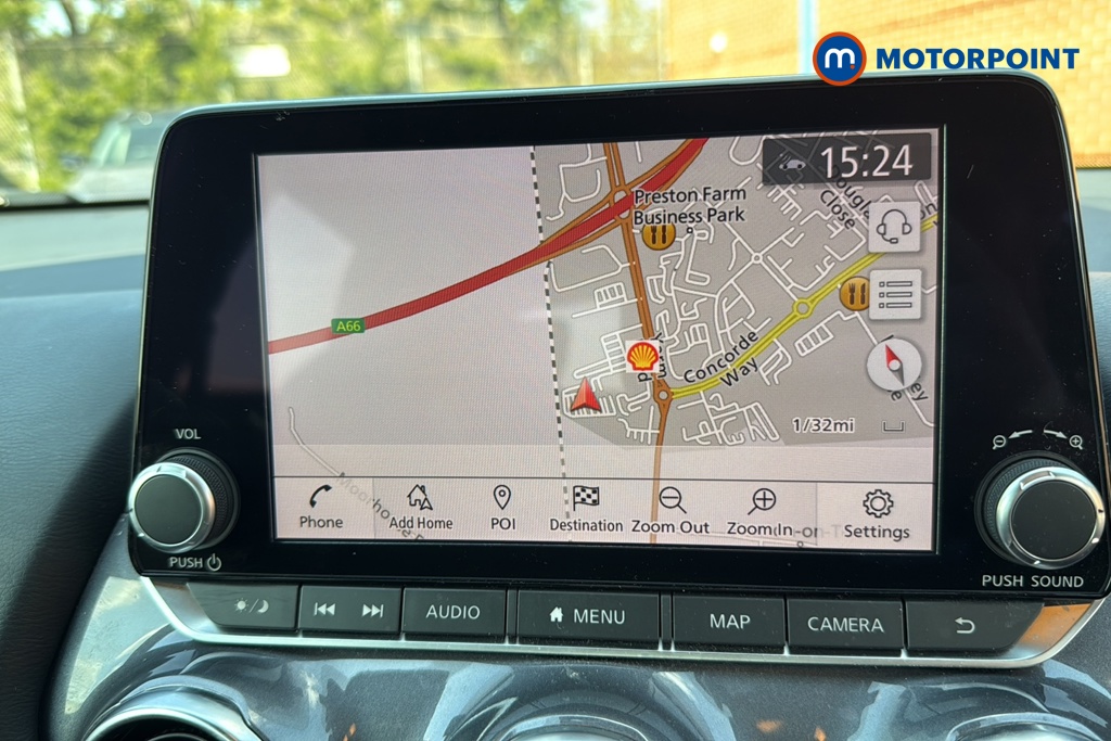 Nissan Juke N-Connecta Manual Petrol SUV - Stock Number (1632407) - 9th supplementary image
