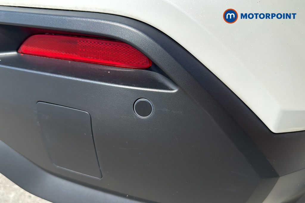 Nissan Juke N-Connecta Manual Petrol SUV - Stock Number (1632407) - 39th supplementary image