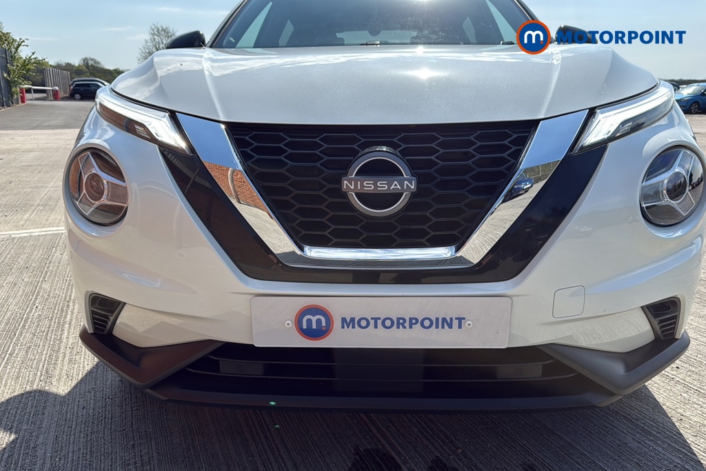 Nissan Juke N-Connecta Manual Petrol SUV - Stock Number (1632407) - 43rd supplementary image