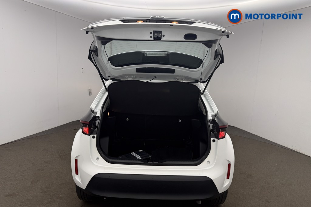 Toyota Yaris Cross Icon Automatic Petrol-Electric Hybrid Estate - Stock Number (1632559) - 11th supplementary image
