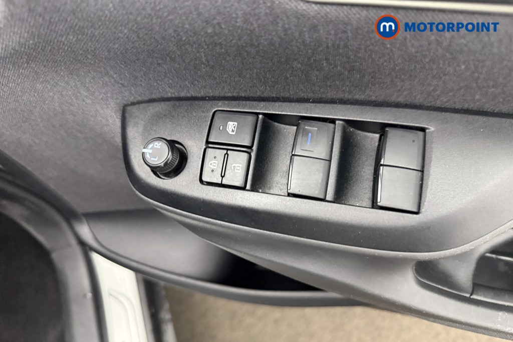 Toyota Yaris Cross Icon Automatic Petrol-Electric Hybrid Estate - Stock Number (1632559) - 18th supplementary image