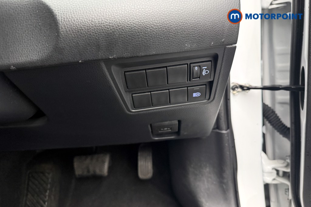 Toyota Yaris Cross Icon Automatic Petrol-Electric Hybrid Estate - Stock Number (1632559) - 19th supplementary image
