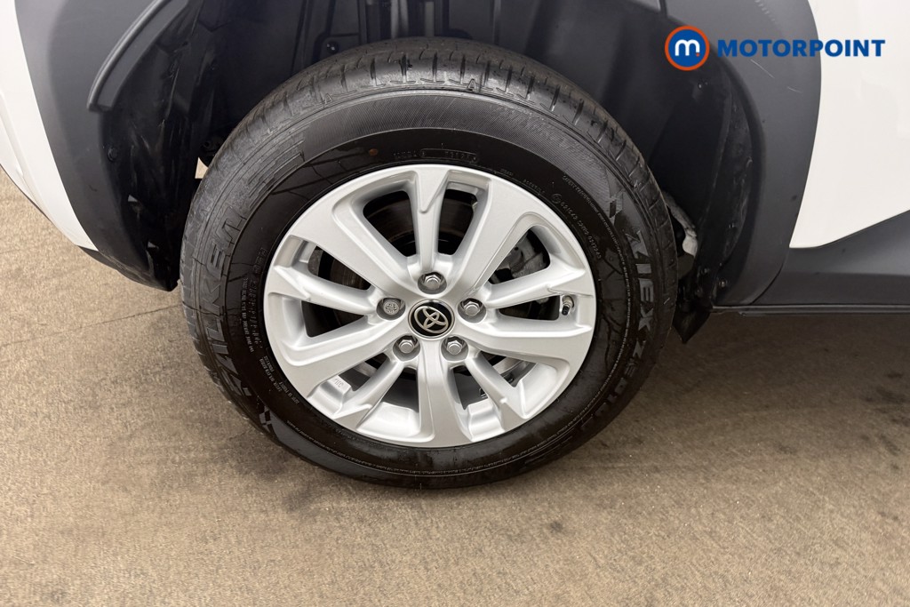Toyota Yaris Cross Icon Automatic Petrol-Electric Hybrid Estate - Stock Number (1632559) - 33rd supplementary image