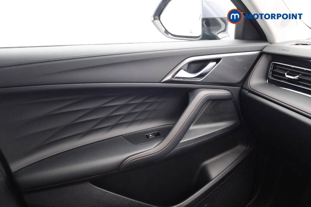Mg Motor Uk HS Trophy Automatic Petrol-Electric Hybrid SUV - Stock Number (1632768) - 10th supplementary image