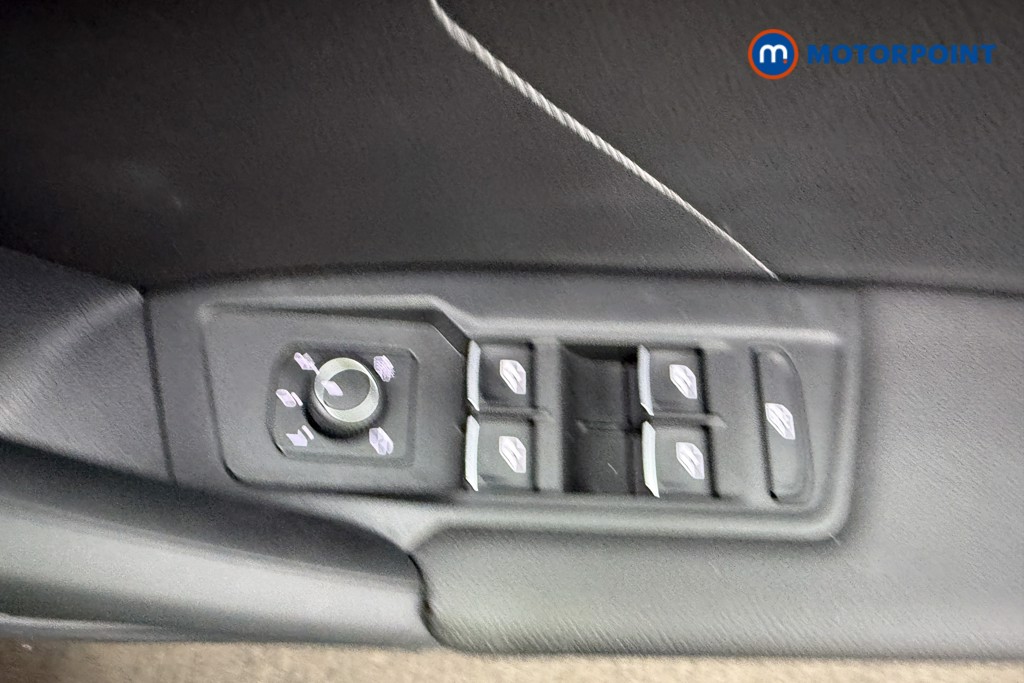 Volkswagen Tiguan R-Line Automatic Petrol SUV - Stock Number (1632888) - 20th supplementary image