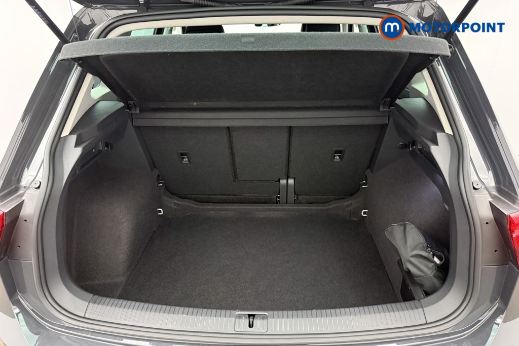 Volkswagen Tiguan Life Manual Petrol SUV - Stock Number (1633677) - 13th supplementary image